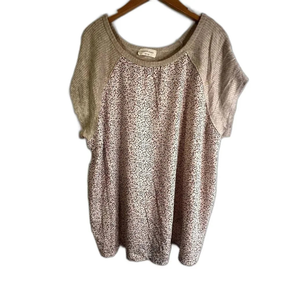 Saints & Hearts Mixed Media‎ Short Sleeve Floral Top Size 2XL